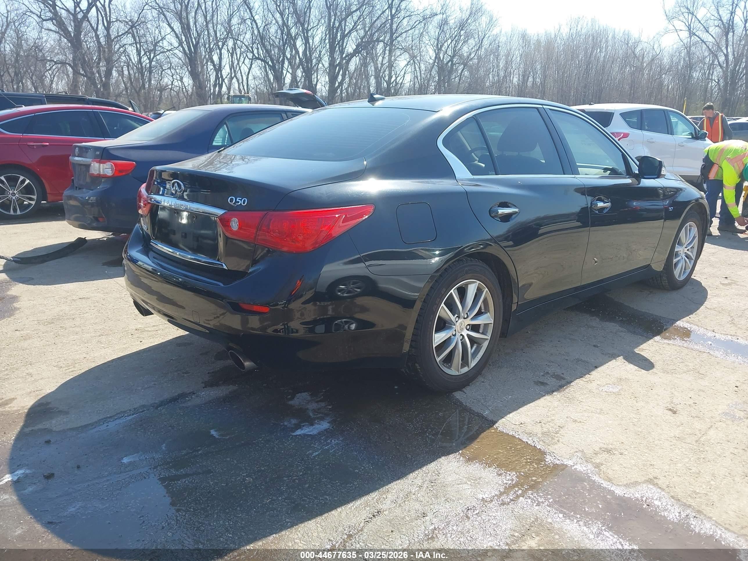 2014 Infiniti Q50 Premium Black vin: JN1BV7AR1EM705621