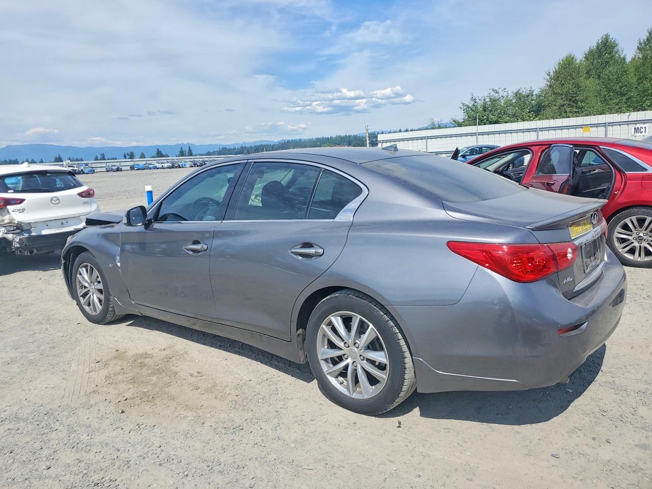 2015 Infiniti Q50 Premium Charcoal vin: JN1BV7AR1FM394175