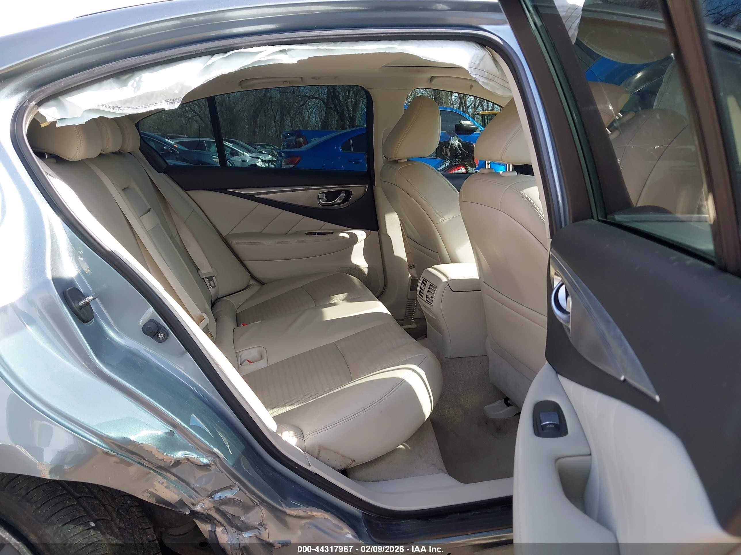 2015 Infiniti Q50 Sport Gray vin: JN1BV7AR1FM398422