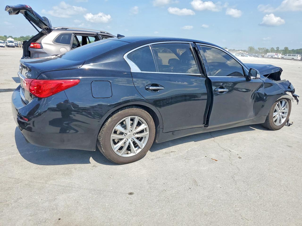 2015 Infiniti Q50 Base Black vin: JN1BV7AR1FM401772