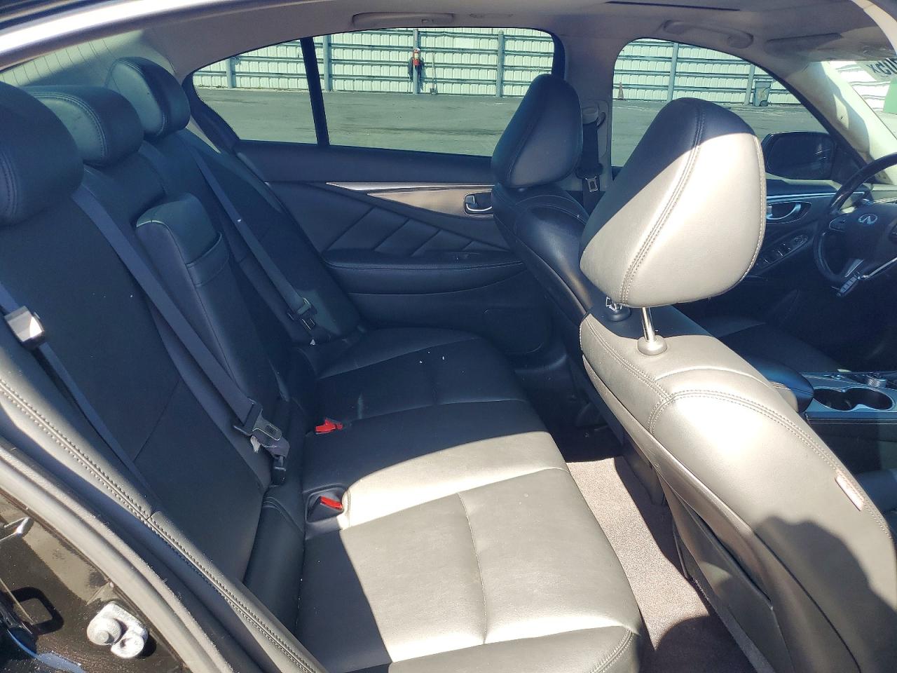 2015 Infiniti Q50 Black vin: JN1BV7AR1FM402386