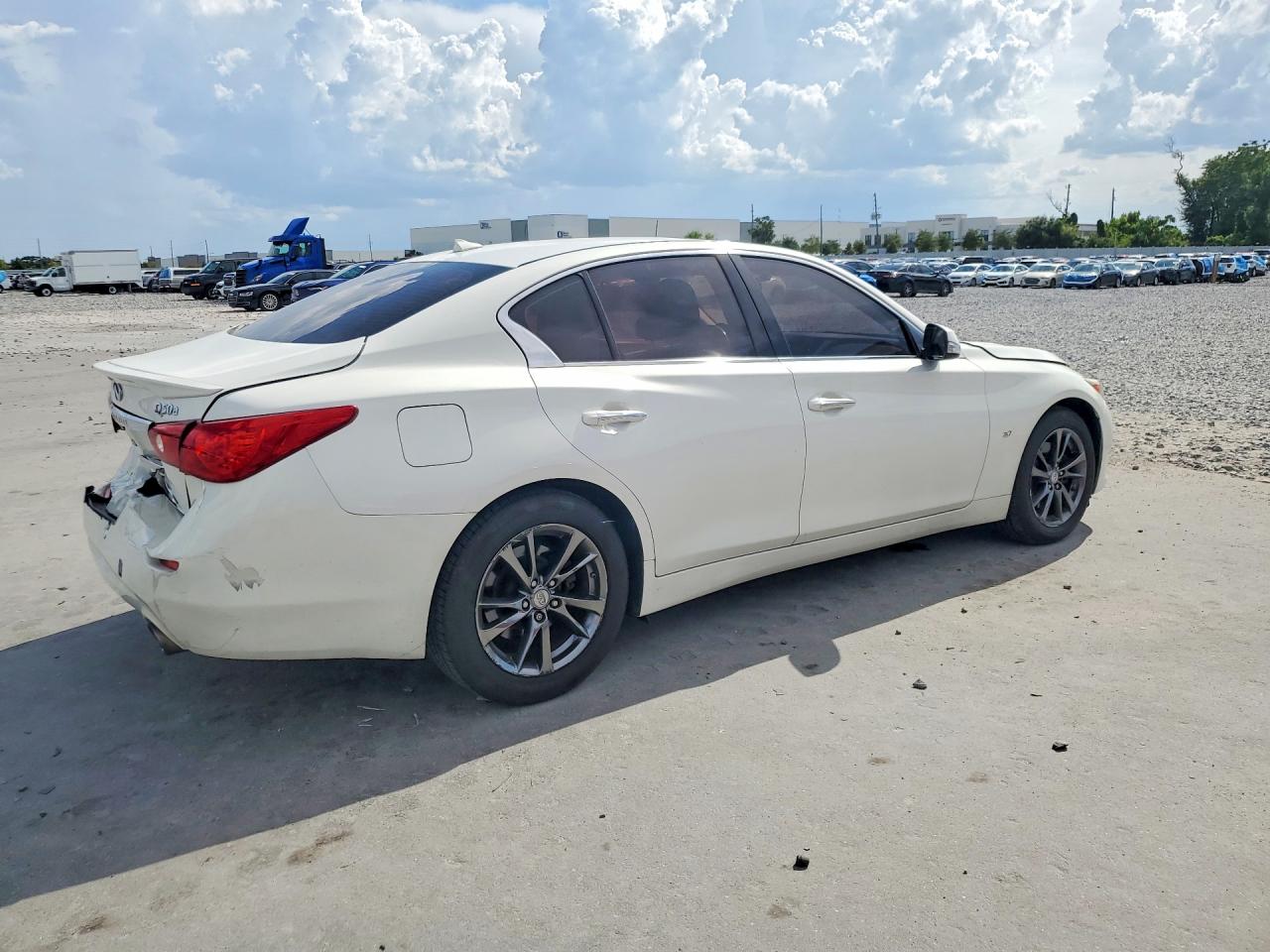 2015 Infiniti Q50 Base White vin: JN1BV7AR1FM419916