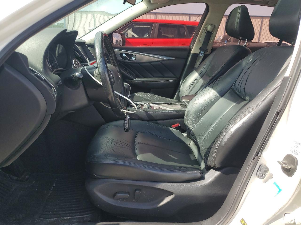 2015 Infiniti Q50 Base White vin: JN1BV7AR1FM419916