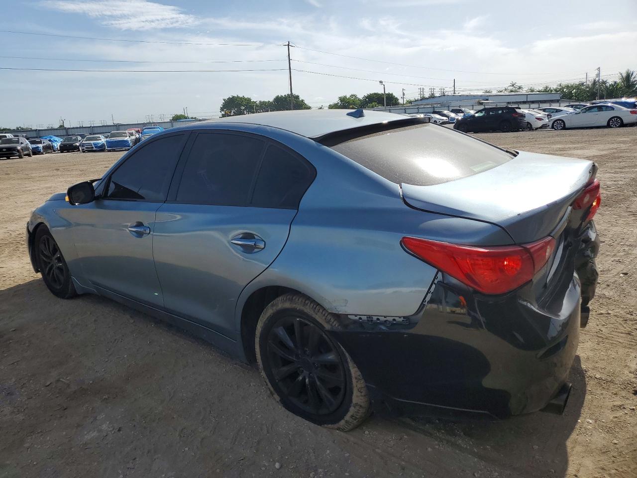 2014 Infiniti Q50 Base Silver vin: JN1BV7AR2EM680597