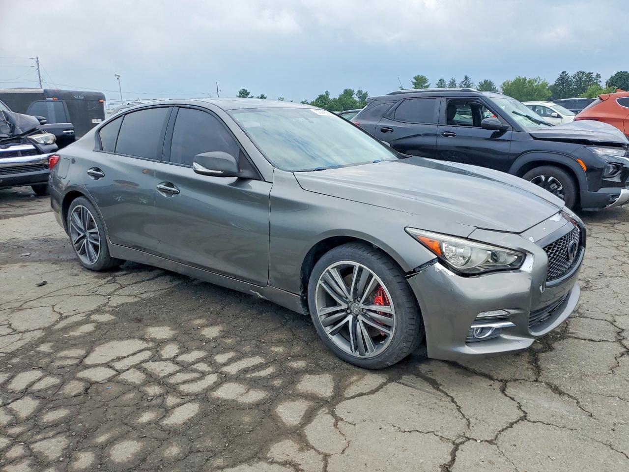 2014 Infiniti Q50 Base Серый vin: JN1BV7AR2EM681409
