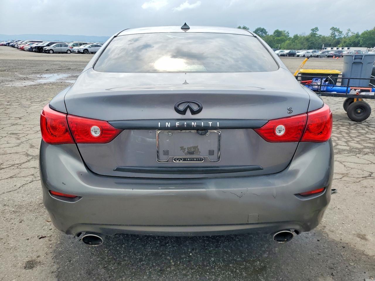 2014 Infiniti Q50 Base Серый vin: JN1BV7AR2EM681409