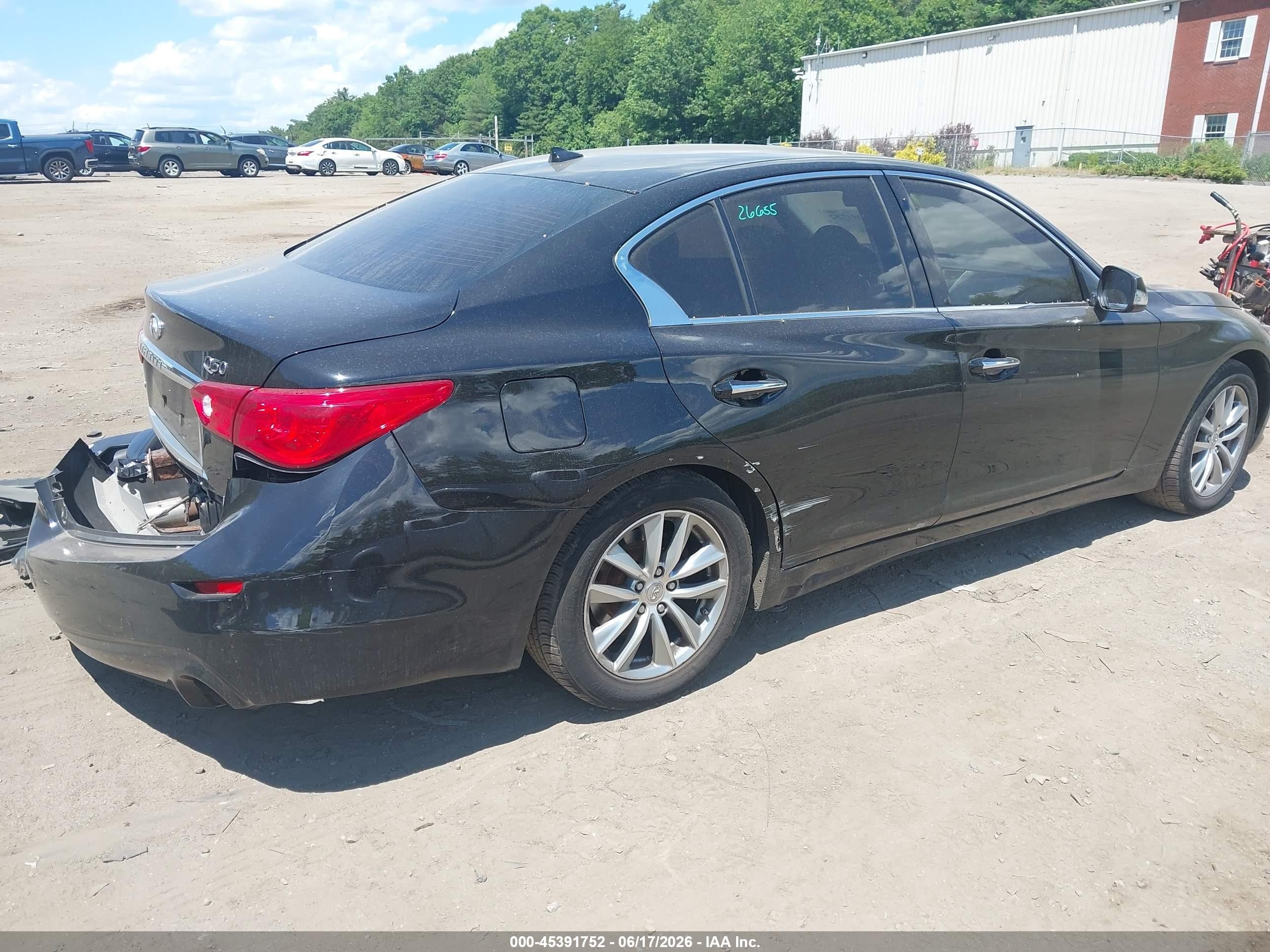2014 Infiniti Q50 Premium Black vin: JN1BV7AR2EM689669