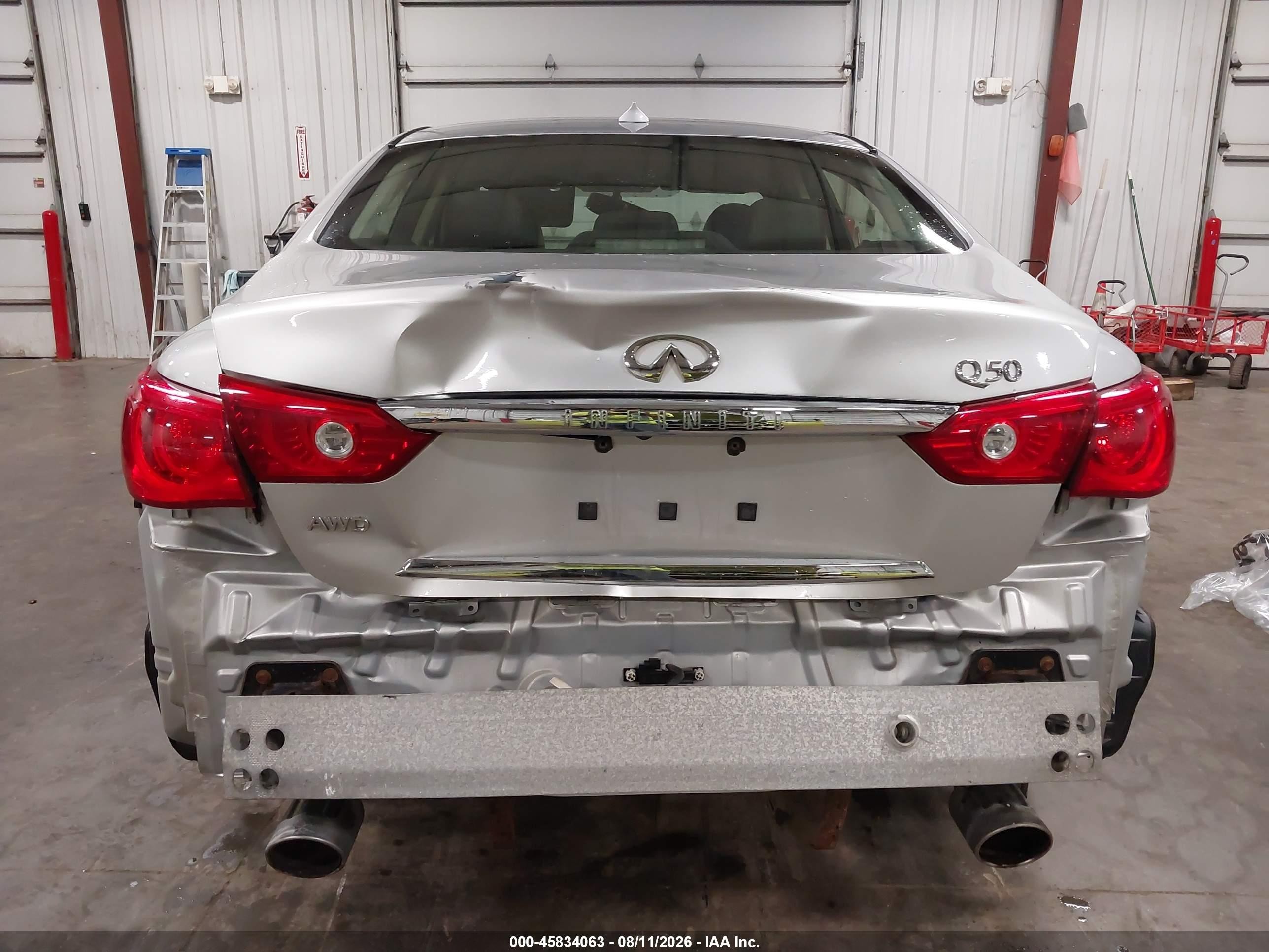 2014 Infiniti Q50 Premium Silver vin: JN1BV7AR2EM701576