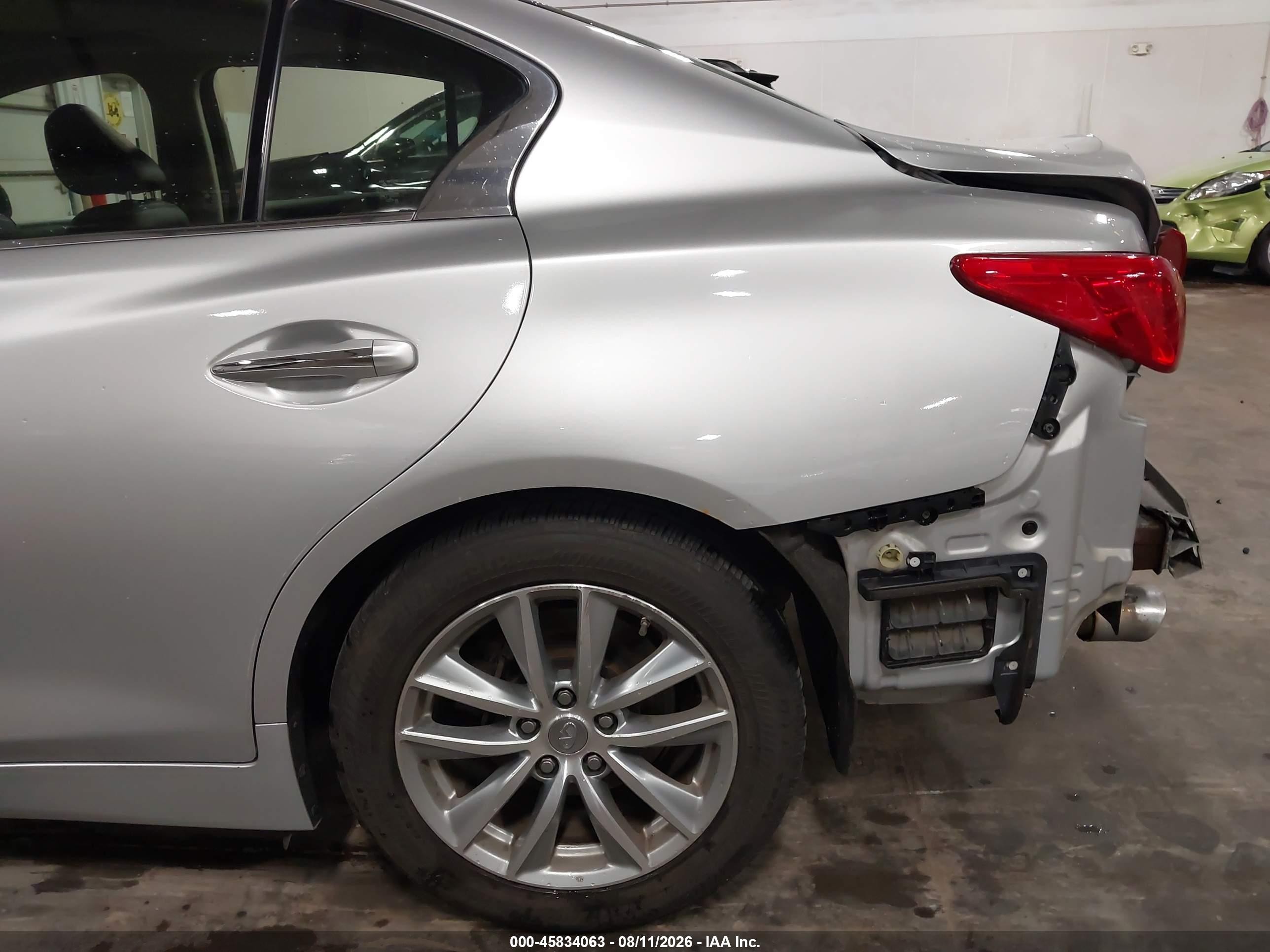 2014 Infiniti Q50 Premium Silver vin: JN1BV7AR2EM701576