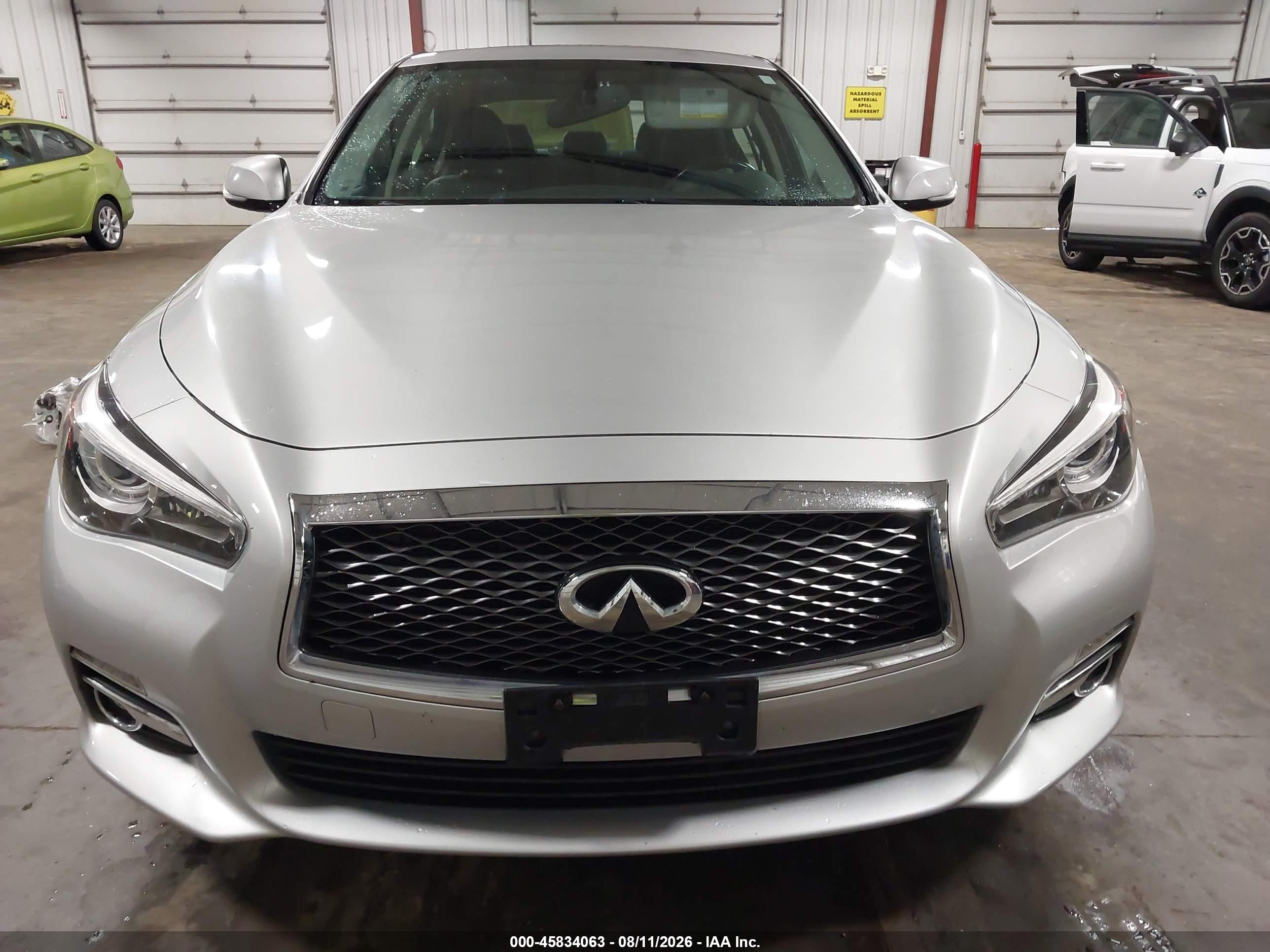 2014 Infiniti Q50 Premium Silver vin: JN1BV7AR2EM701576