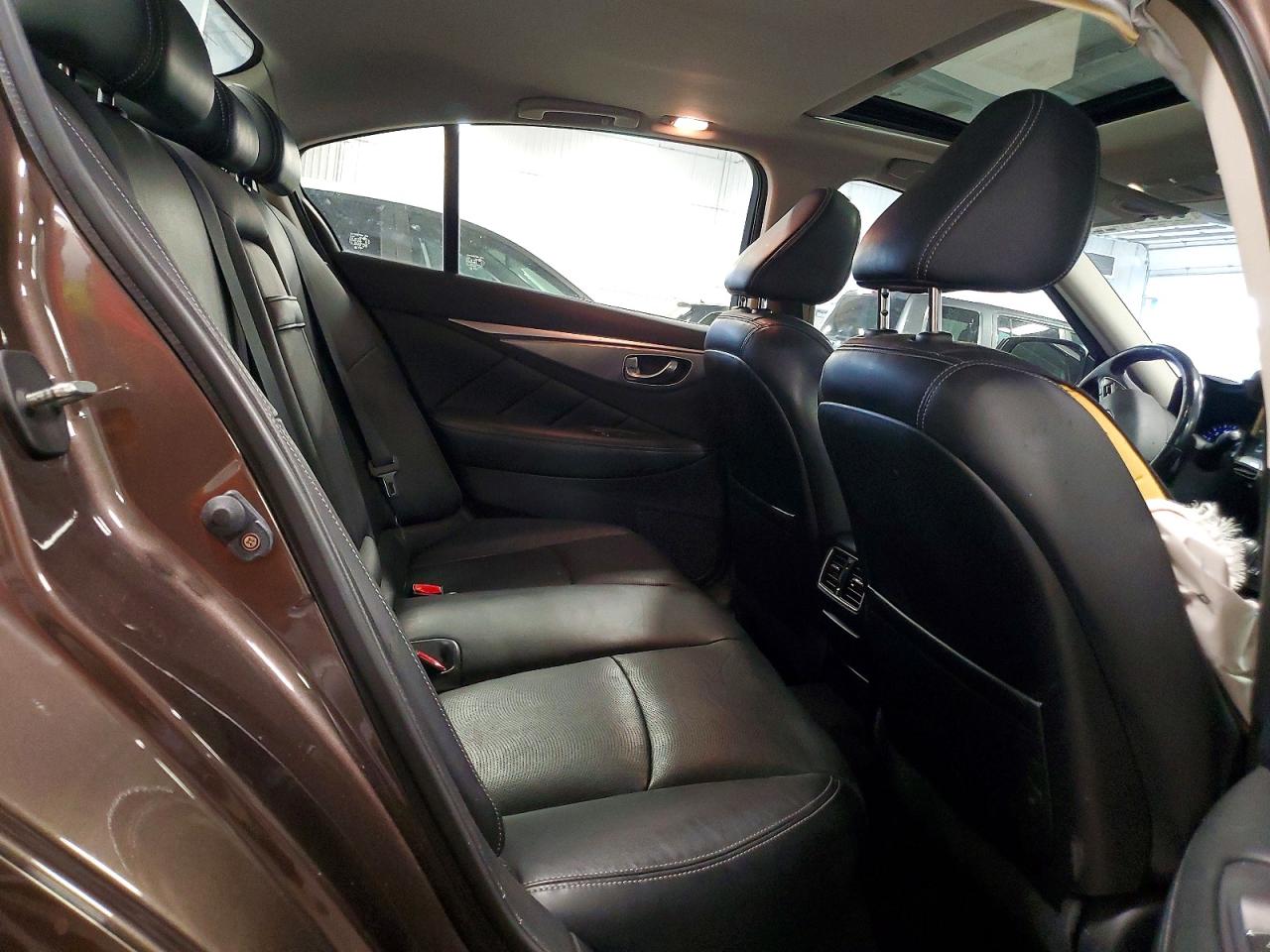 2014 Infiniti Q50 Premium Brown vin: JN1BV7AR2EM702971