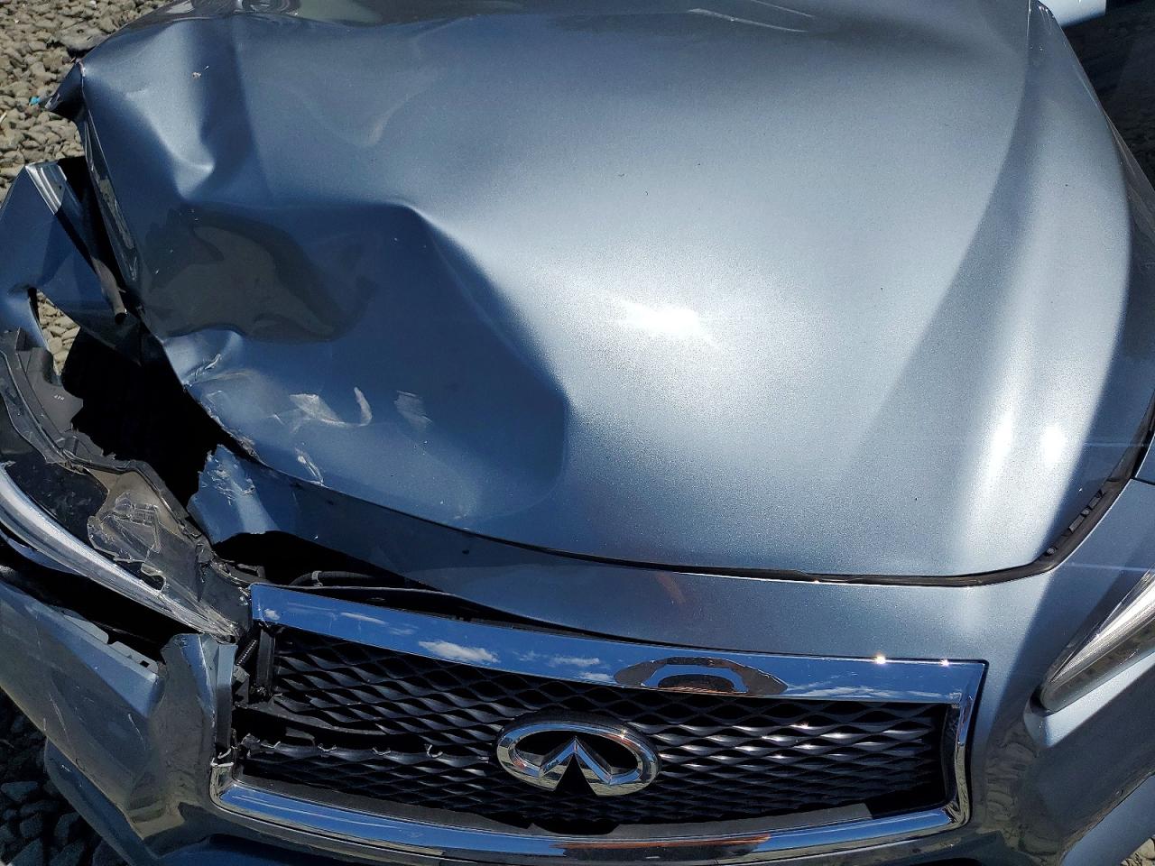 2014 Infiniti Q50 Base Silver vin: JN1BV7AR2EM703523