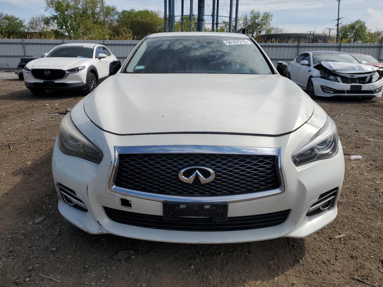 2015 Infiniti Q50 Base   White vin: JN1BV7AR2FM395366