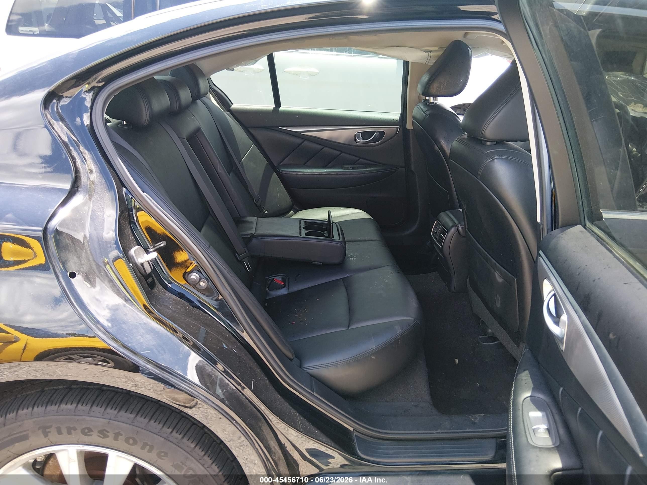2015 Infiniti Q50   Black vin: JN1BV7AR2FM396128