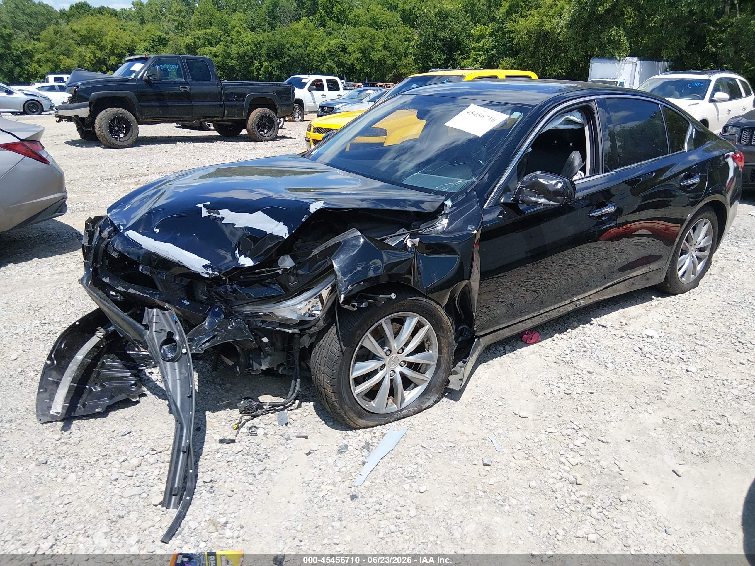 2015 Infiniti Q50   Black vin: JN1BV7AR2FM396128
