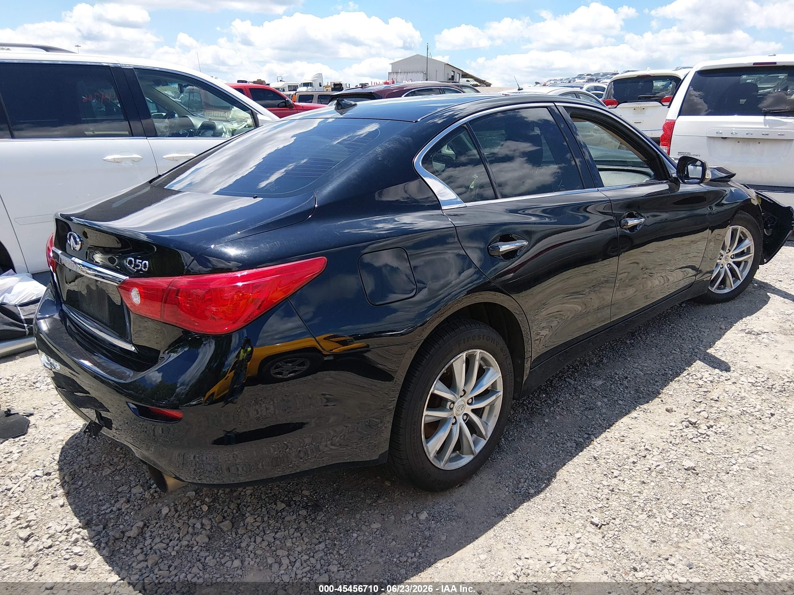 2015 Infiniti Q50   Black vin: JN1BV7AR2FM396128