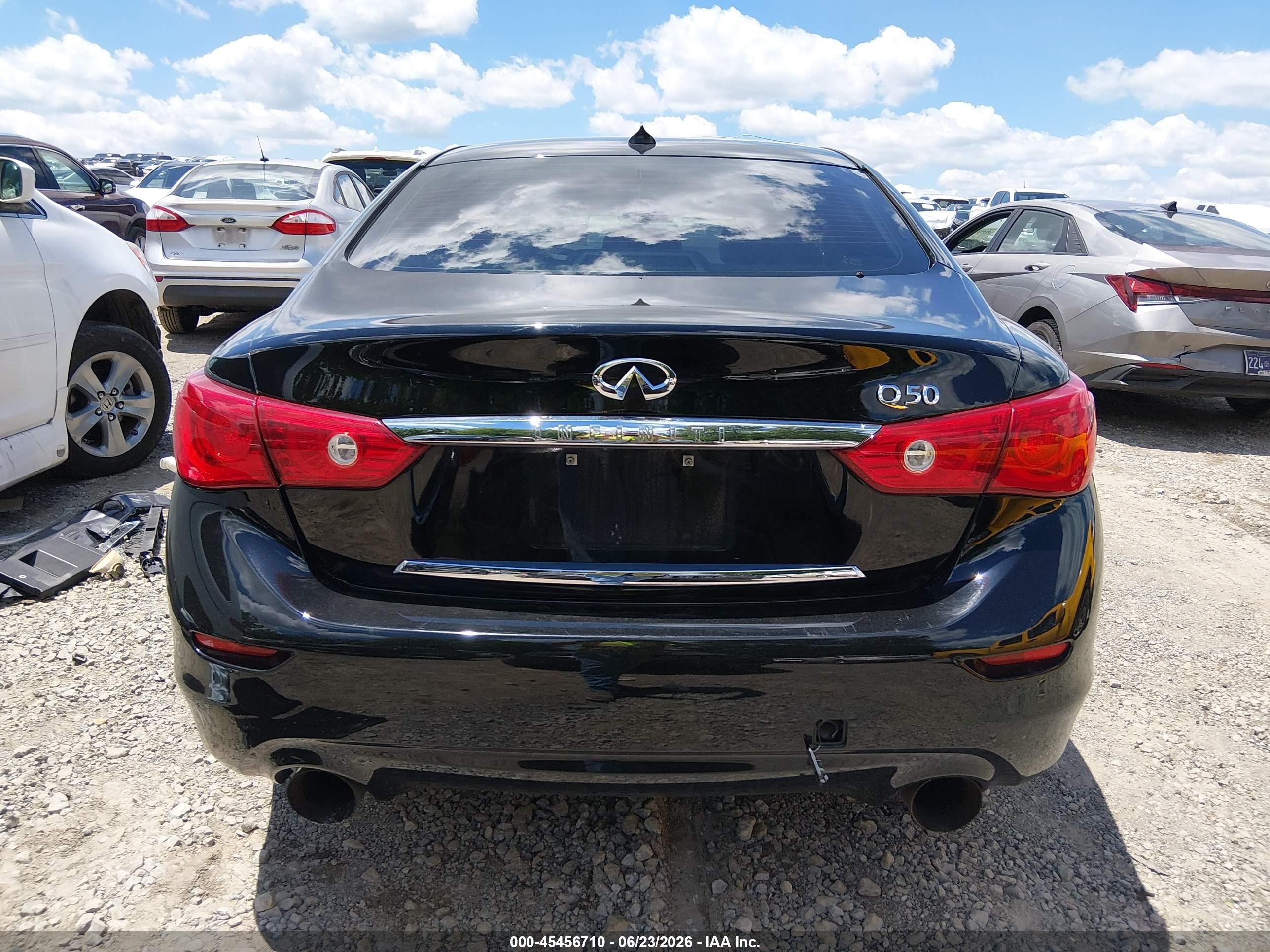 2015 Infiniti Q50   Black vin: JN1BV7AR2FM396128