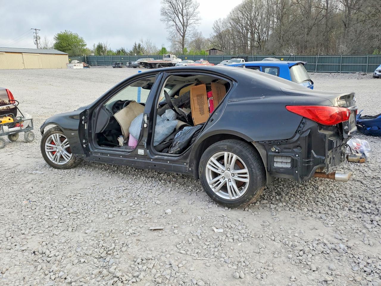 2015 Infiniti Q50 Base Black vin: JN1BV7AR2FM397442