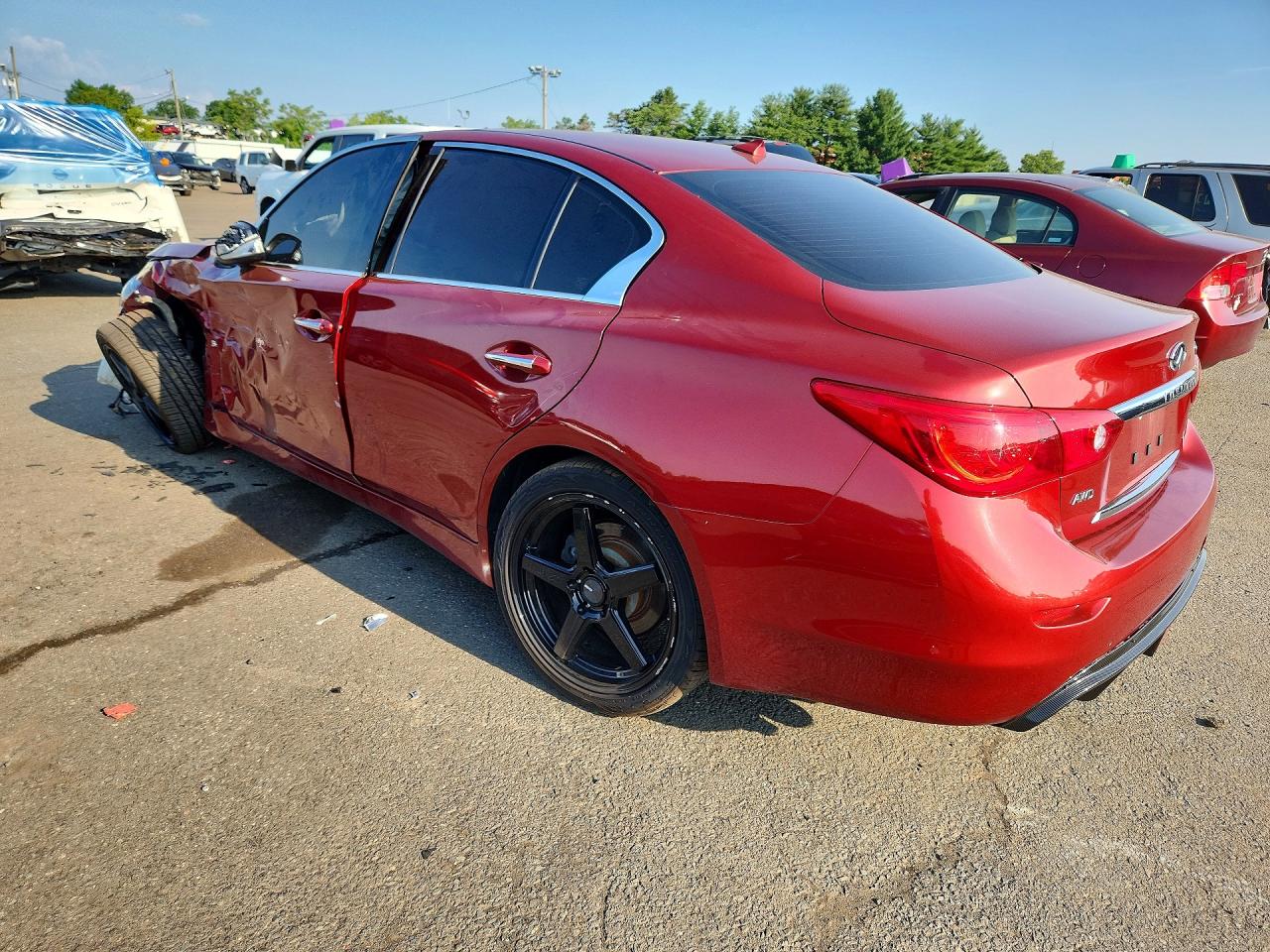 2015 Infiniti Q50 Premium Burgundy vin: JN1BV7AR2FM398803