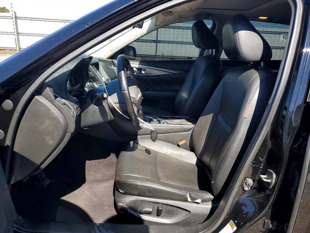 2015 Infiniti Q50 Base Black vin: JN1BV7AR2FM410822