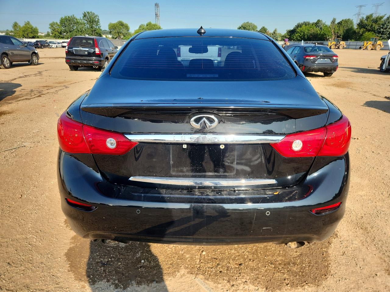 2015 Infiniti Q50 Premium Black vin: JN1BV7AR2FM418466