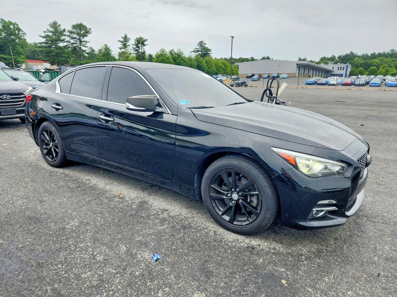 2015 Infiniti Q50 Base Black vin: JN1BV7AR2FM420590