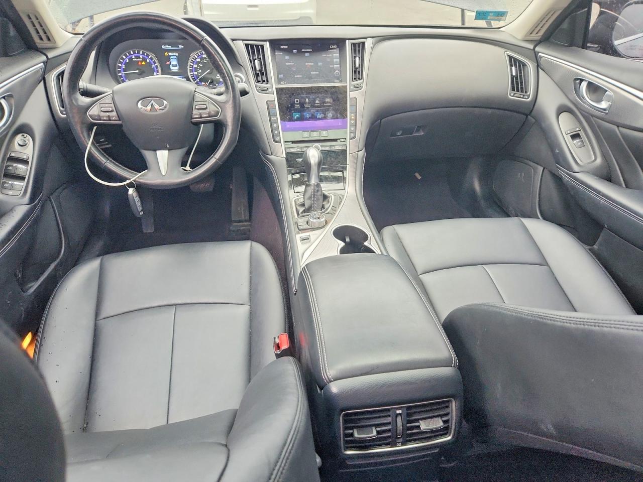2015 Infiniti Q50 Base Black vin: JN1BV7AR2FM420590