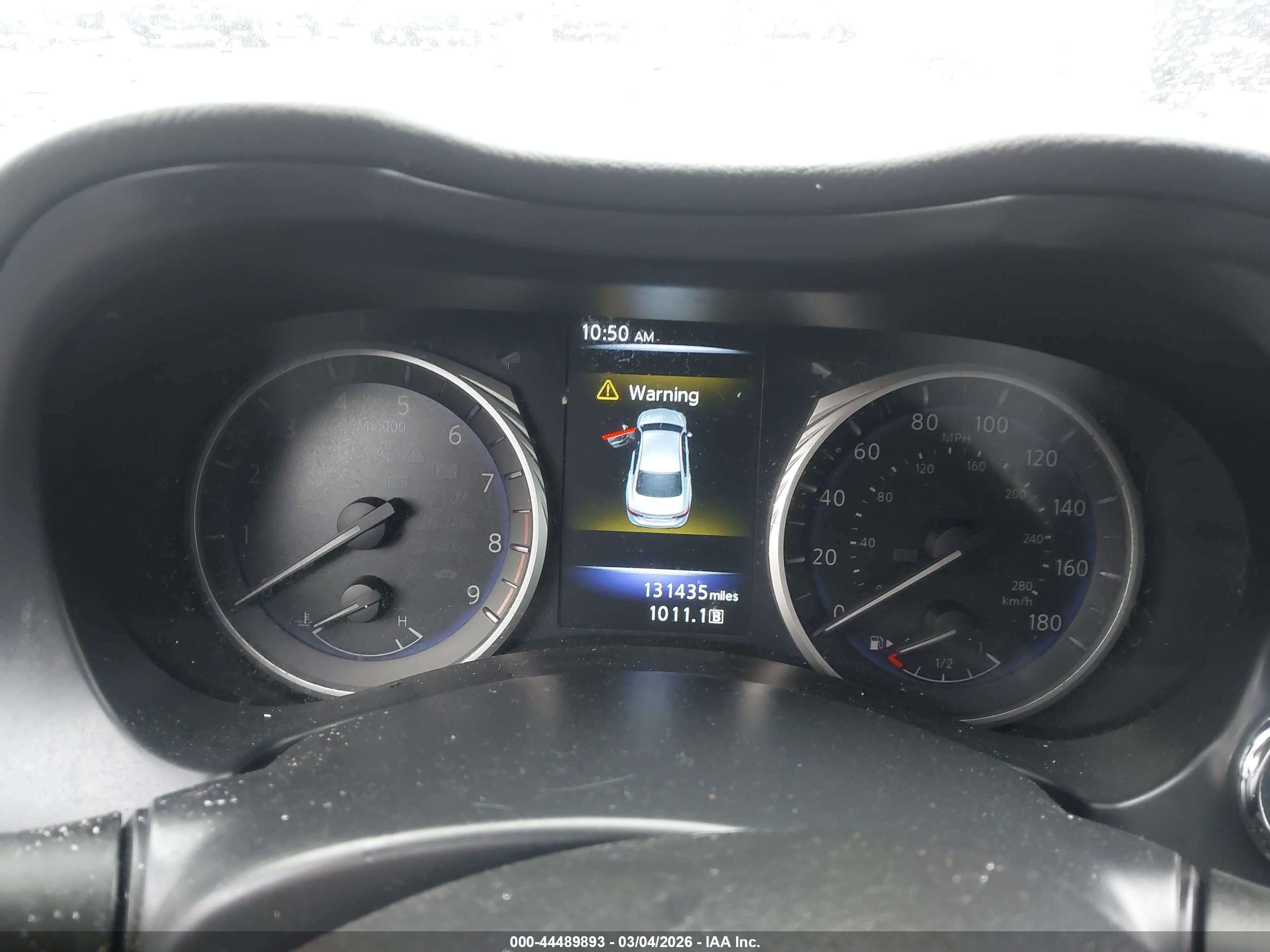 2015 Infiniti Q50 Premium Black vin: JN1BV7AR2FM421660