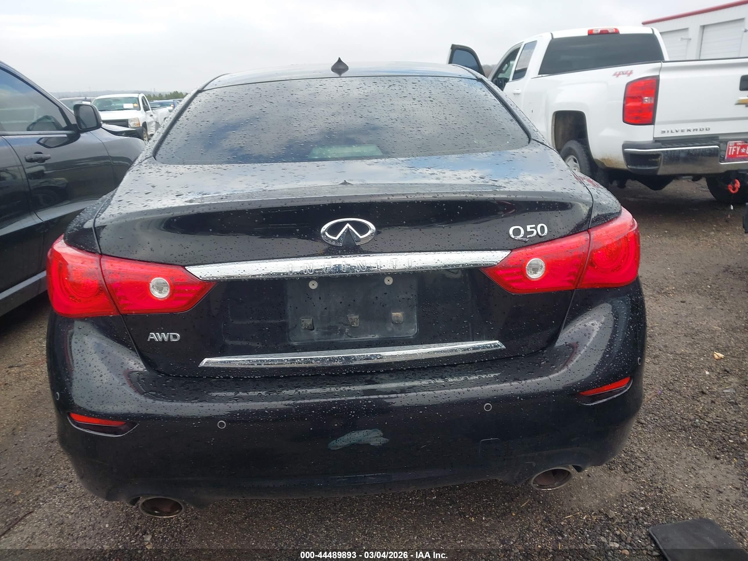 2015 Infiniti Q50 Premium Black vin: JN1BV7AR2FM421660