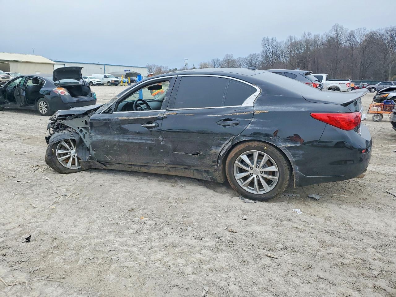 2015 Infiniti Q50 Black vin: JN1BV7AR2FM423036