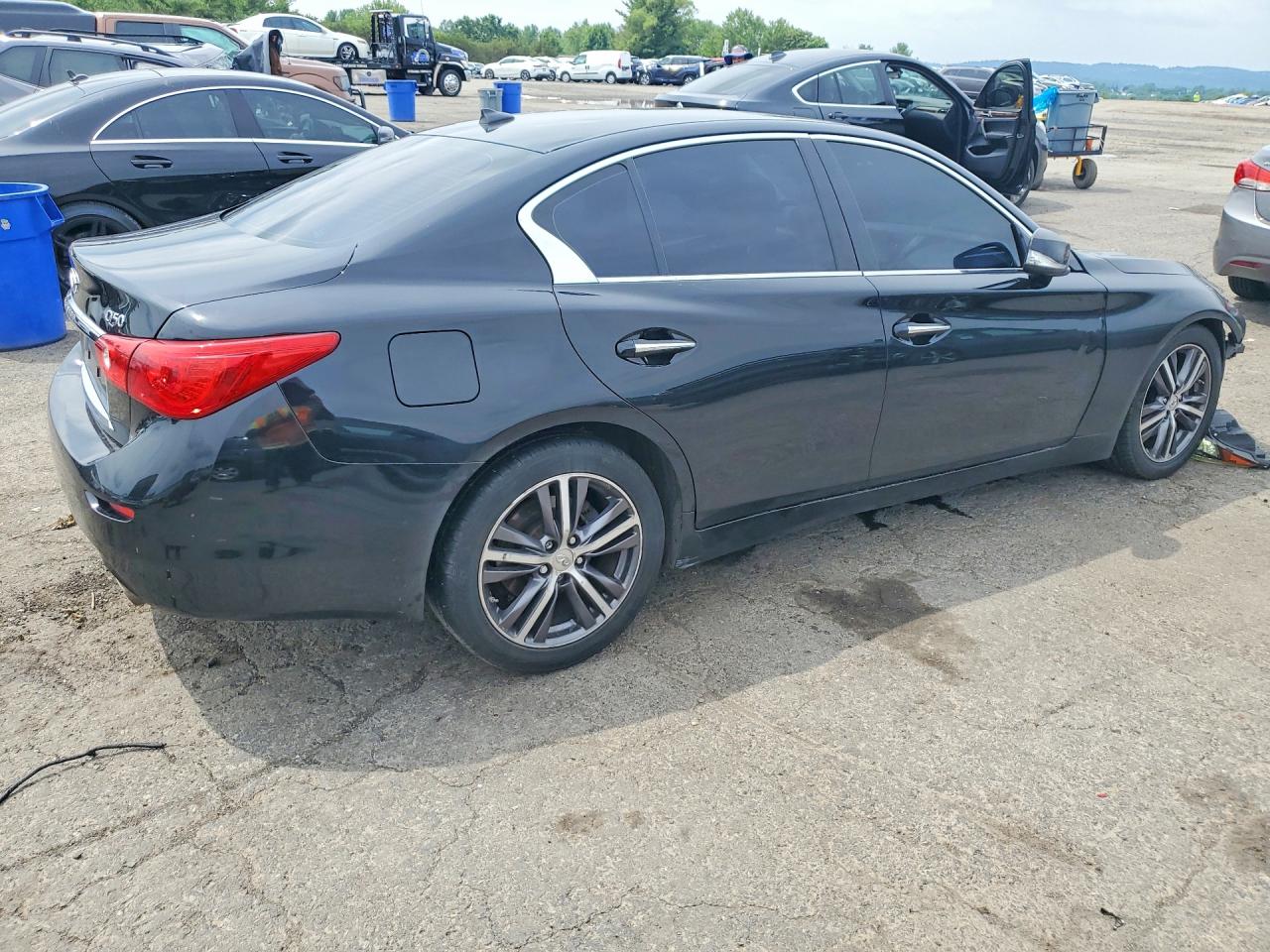 2014 Infiniti Q50 Premium Black vin: JN1BV7AR3EM688708