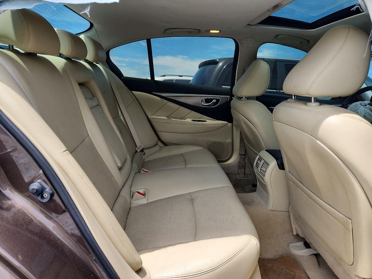 2014 Infiniti Q50 Premium Brown vin: JN1BV7AR3EM693715