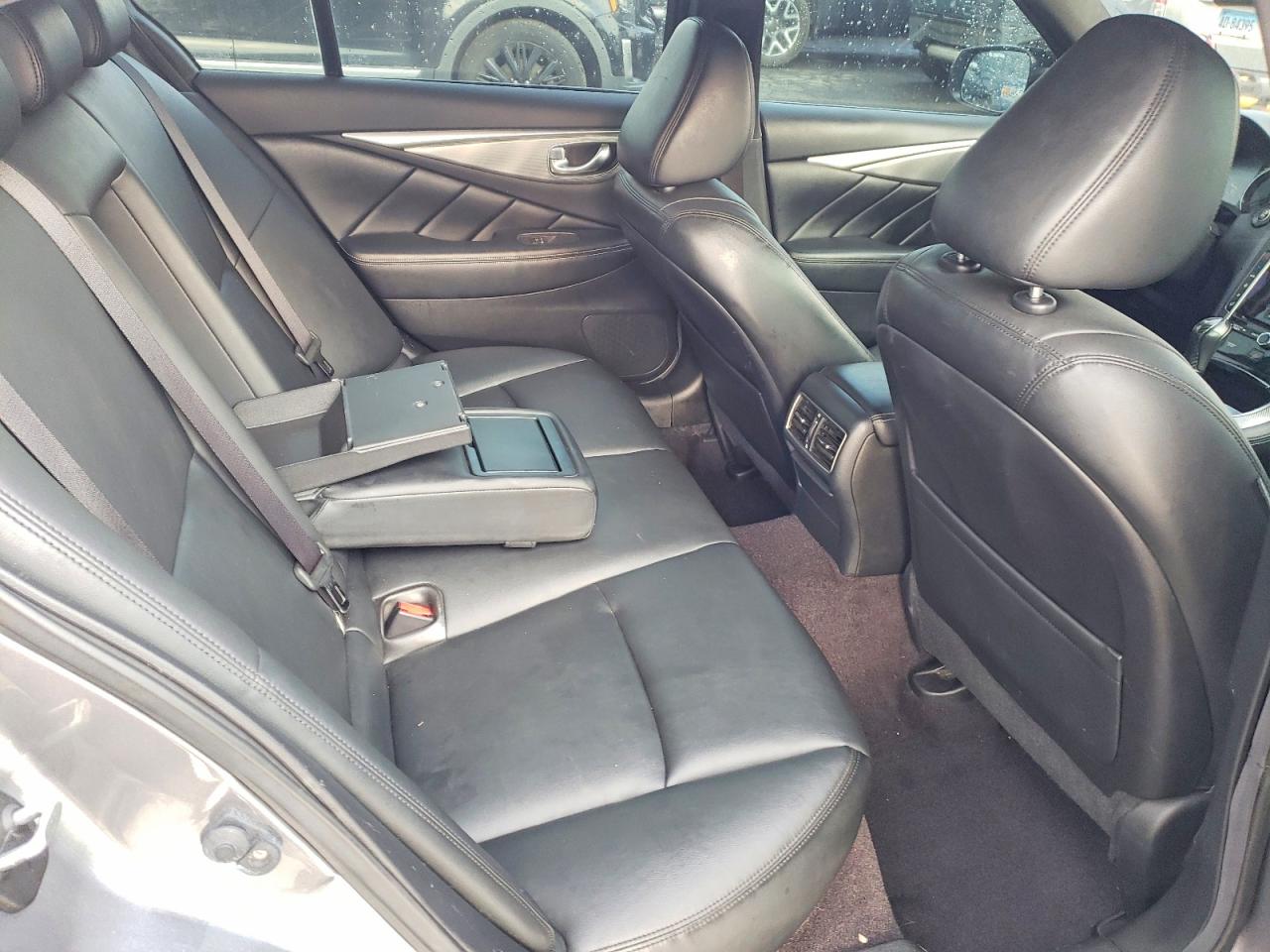 2014 Infiniti Q50 Base Gray vin: JN1BV7AR3EM694055