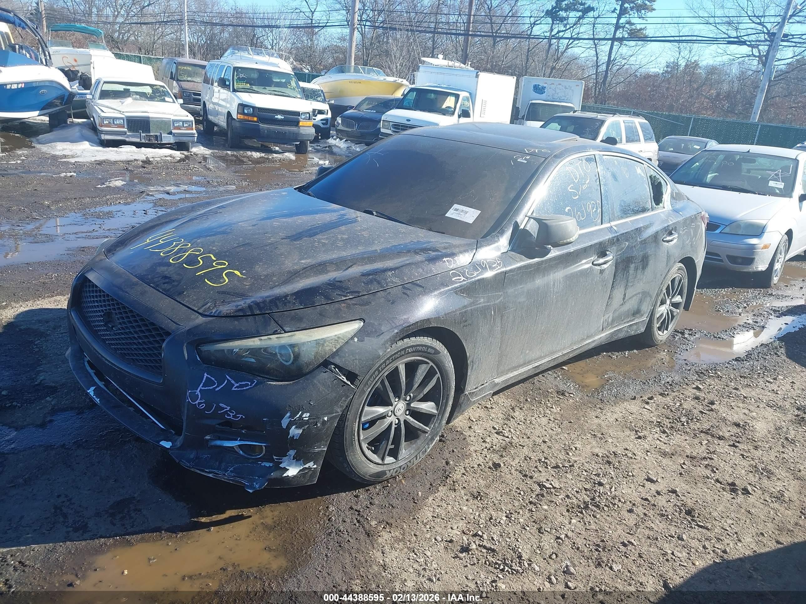 2014 Infiniti Q50 Premium Black vin: JN1BV7AR3EM700193
