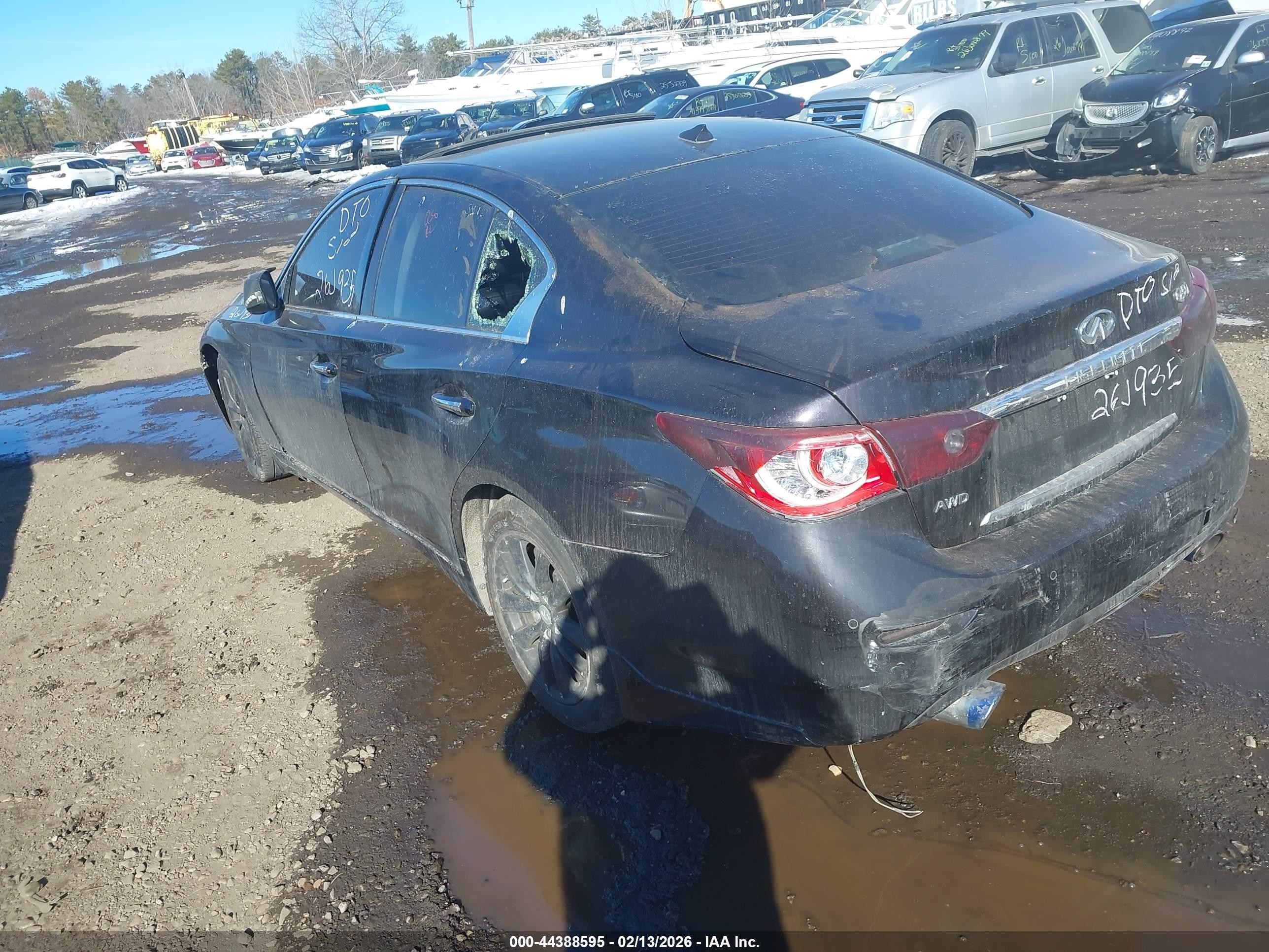 2014 Infiniti Q50 Premium Black vin: JN1BV7AR3EM700193