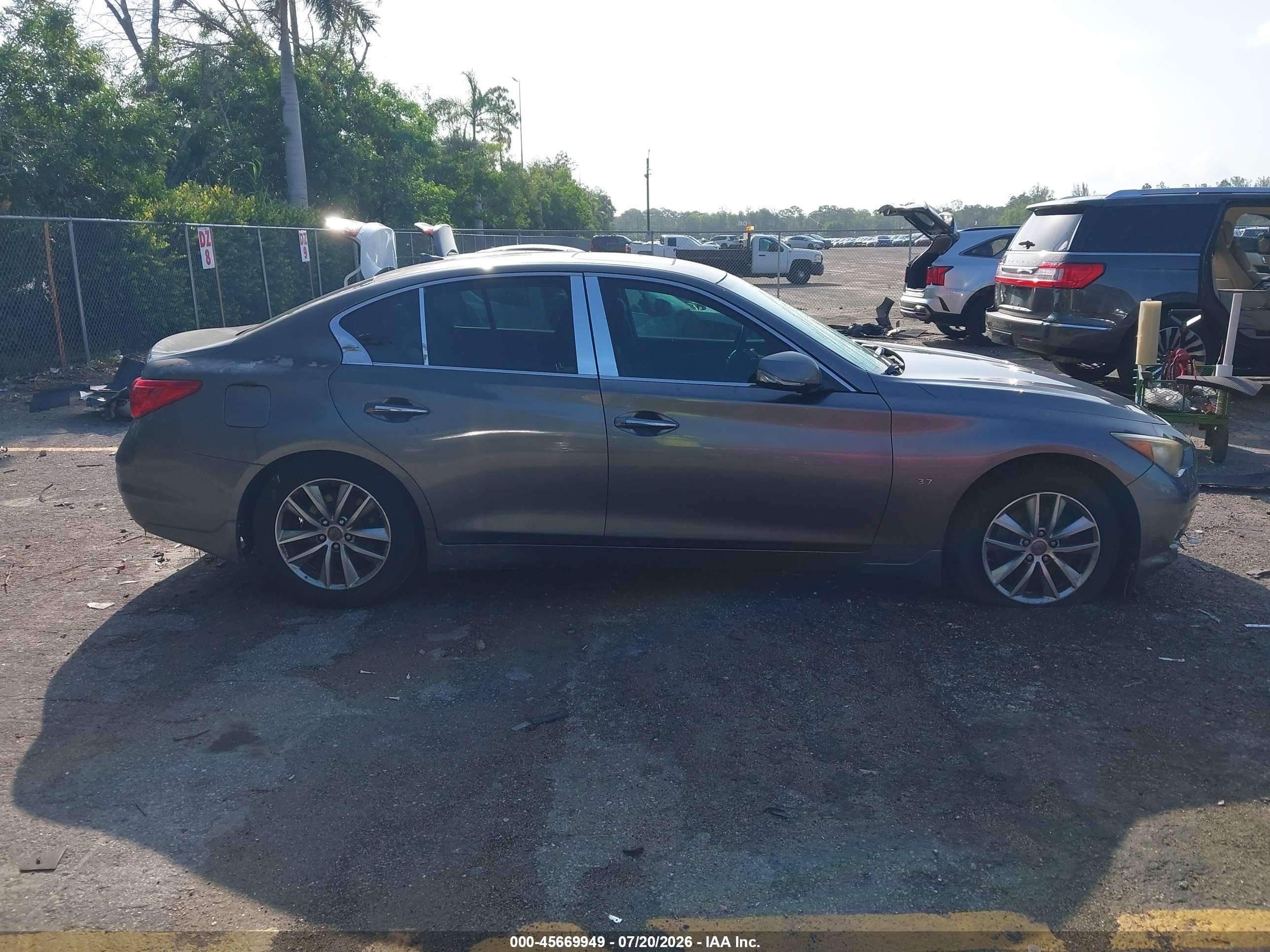 2014 Infiniti Q50 Premium Gray vin: JN1BV7AR3EM701022