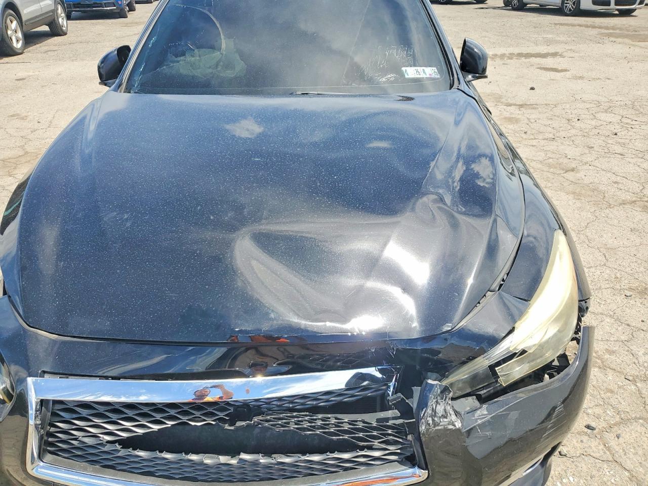 2014 Infiniti Q50 Premium Black vin: JN1BV7AR3EM701070