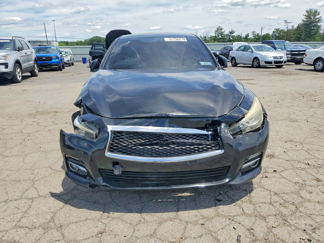 2014 Infiniti Q50 Premium Black vin: JN1BV7AR3EM701070