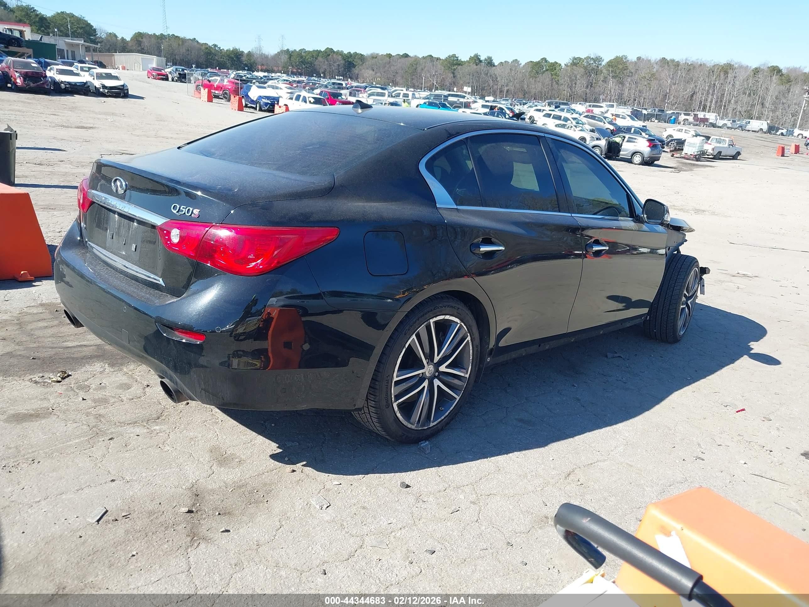 2015 Infiniti Q50 Sport Черный vin: JN1BV7AR3FM398292