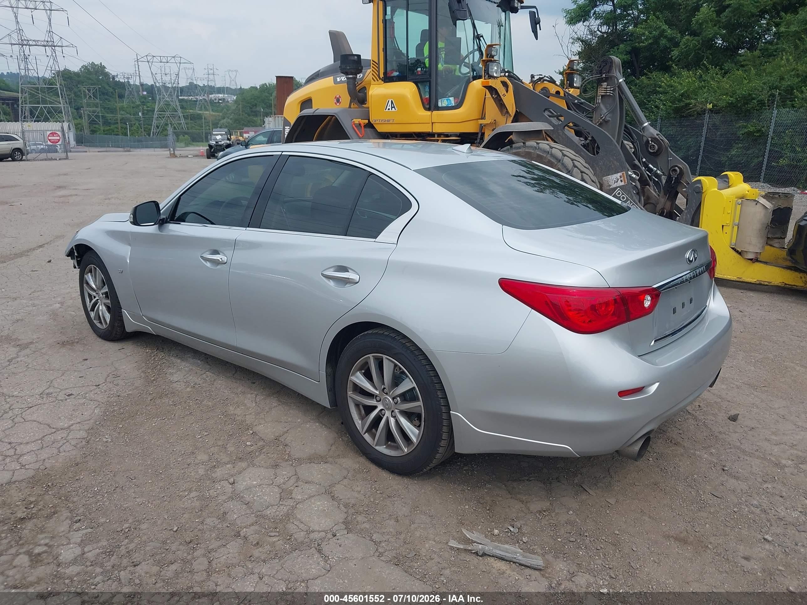 2015 Infiniti Q50 Premium Серебряный vin: JN1BV7AR3FM404737