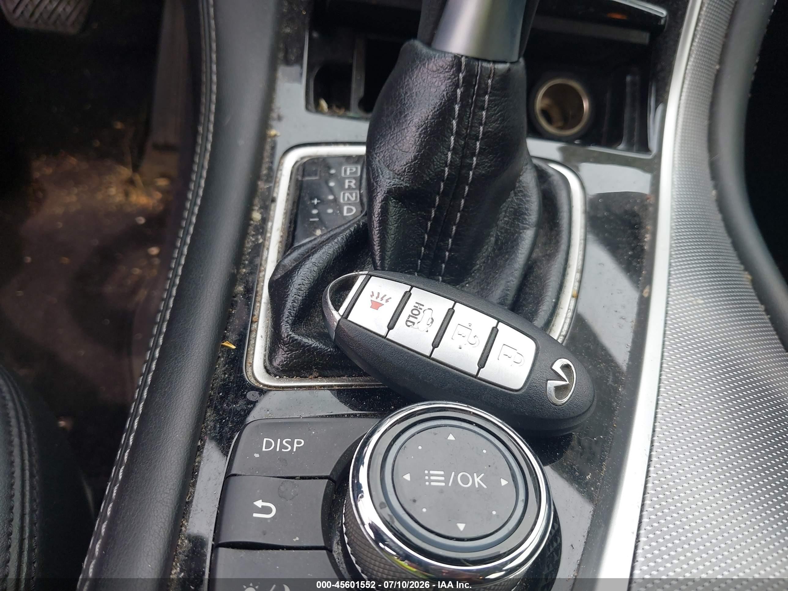 2015 Infiniti Q50 Premium Серебряный vin: JN1BV7AR3FM404737