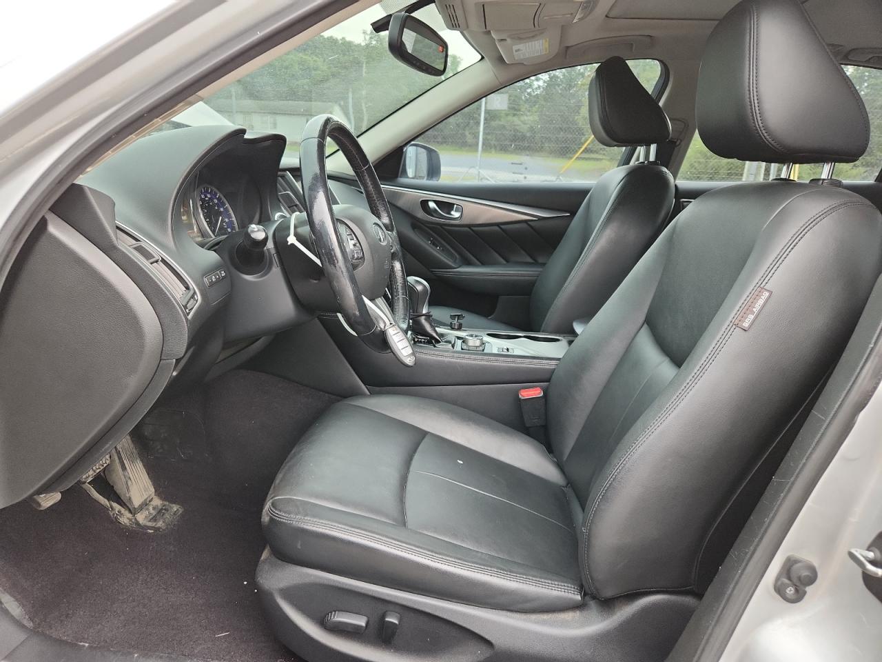 2015 Infiniti Q50 Premium Silver vin: JN1BV7AR3FM408075