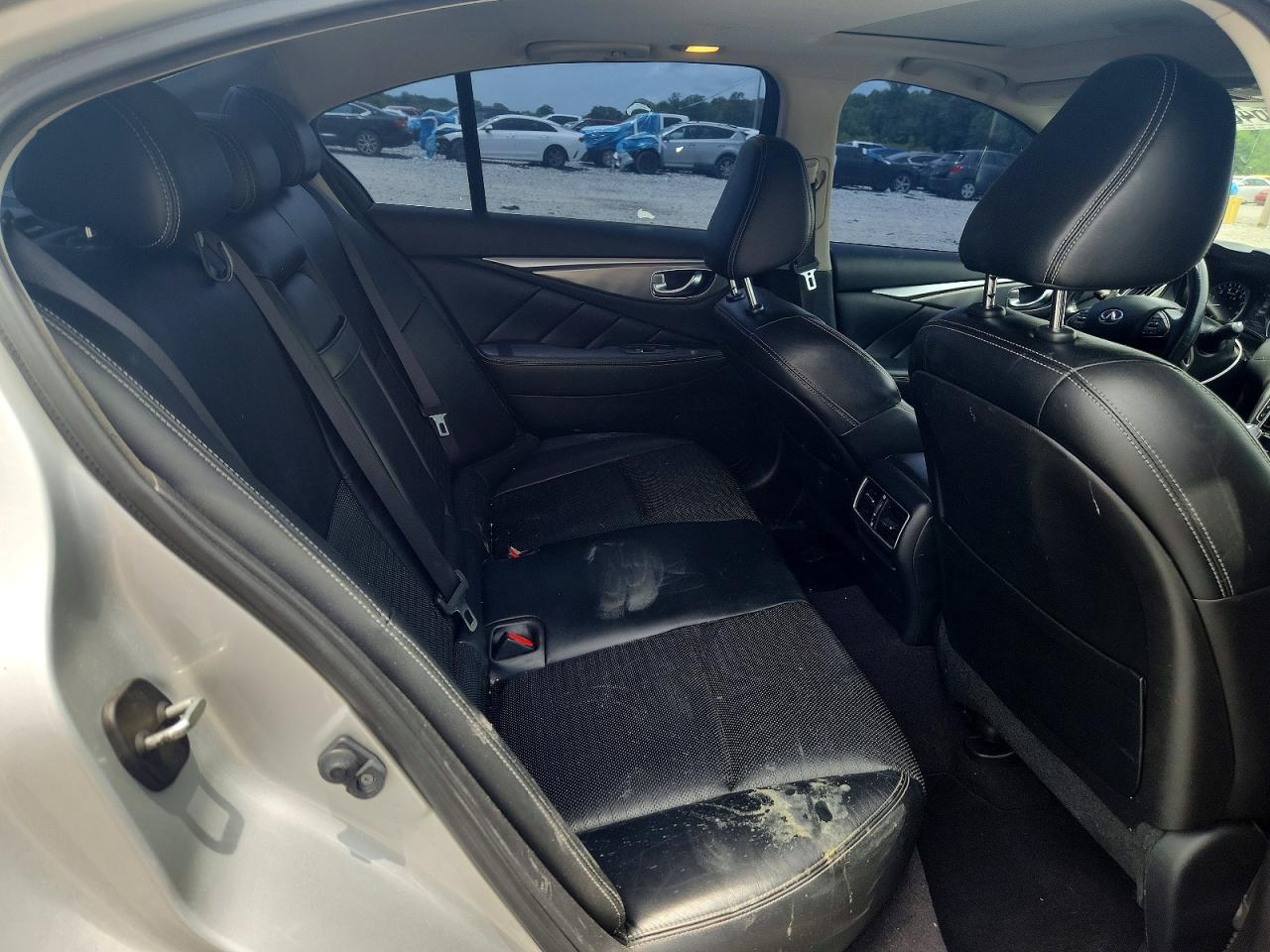 2015 Infiniti Q50 Sport Silver vin: JN1BV7AR3FM408531