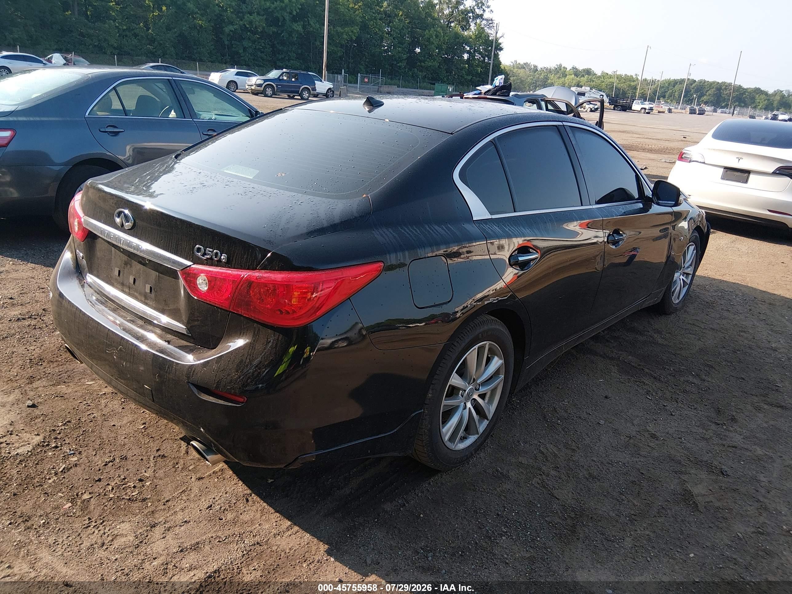 2015 Infiniti Q50   Black vin: JN1BV7AR3FM410019