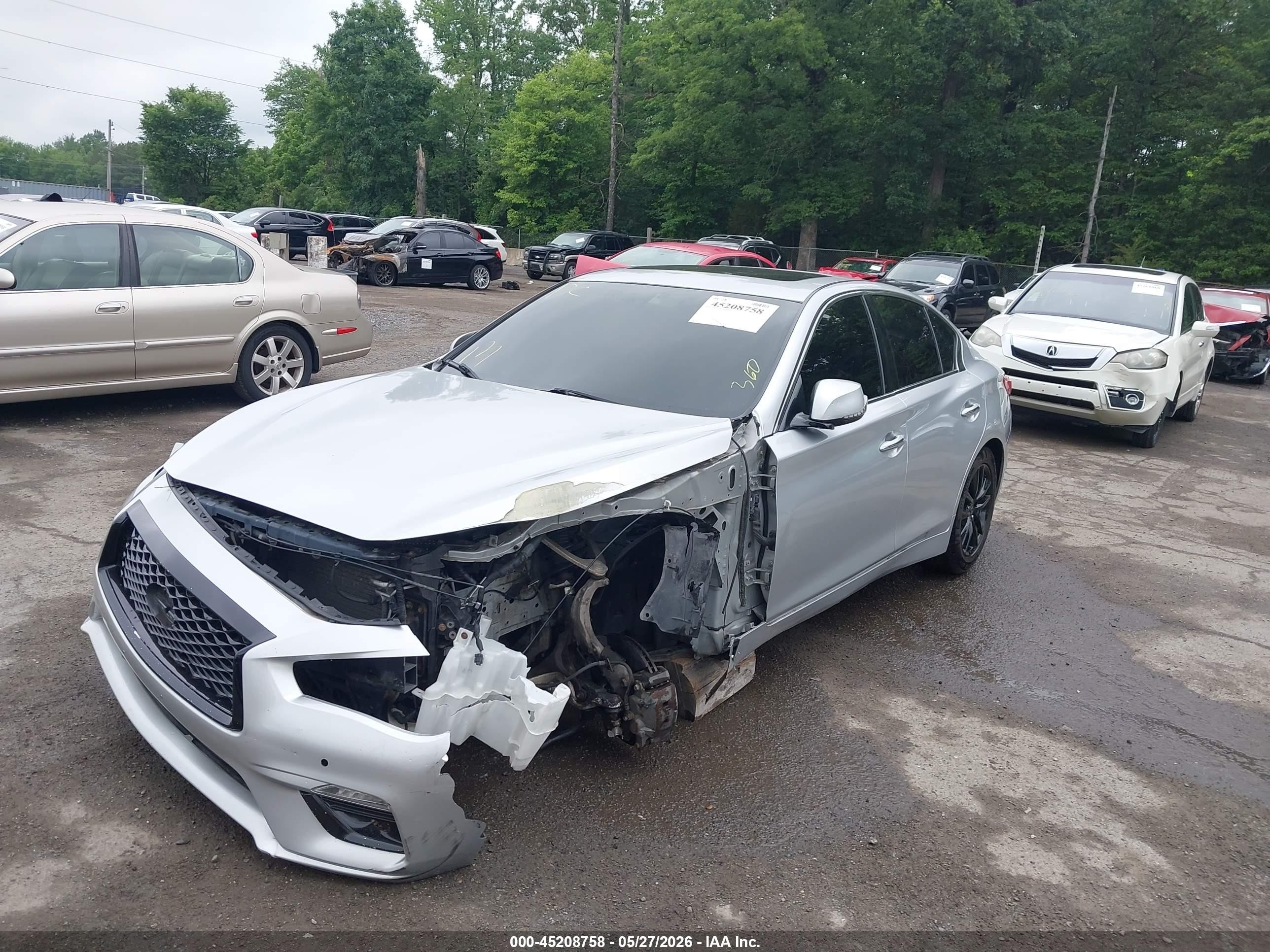2015 Infiniti Q50 Premium Silver vin: JN1BV7AR3FM416371