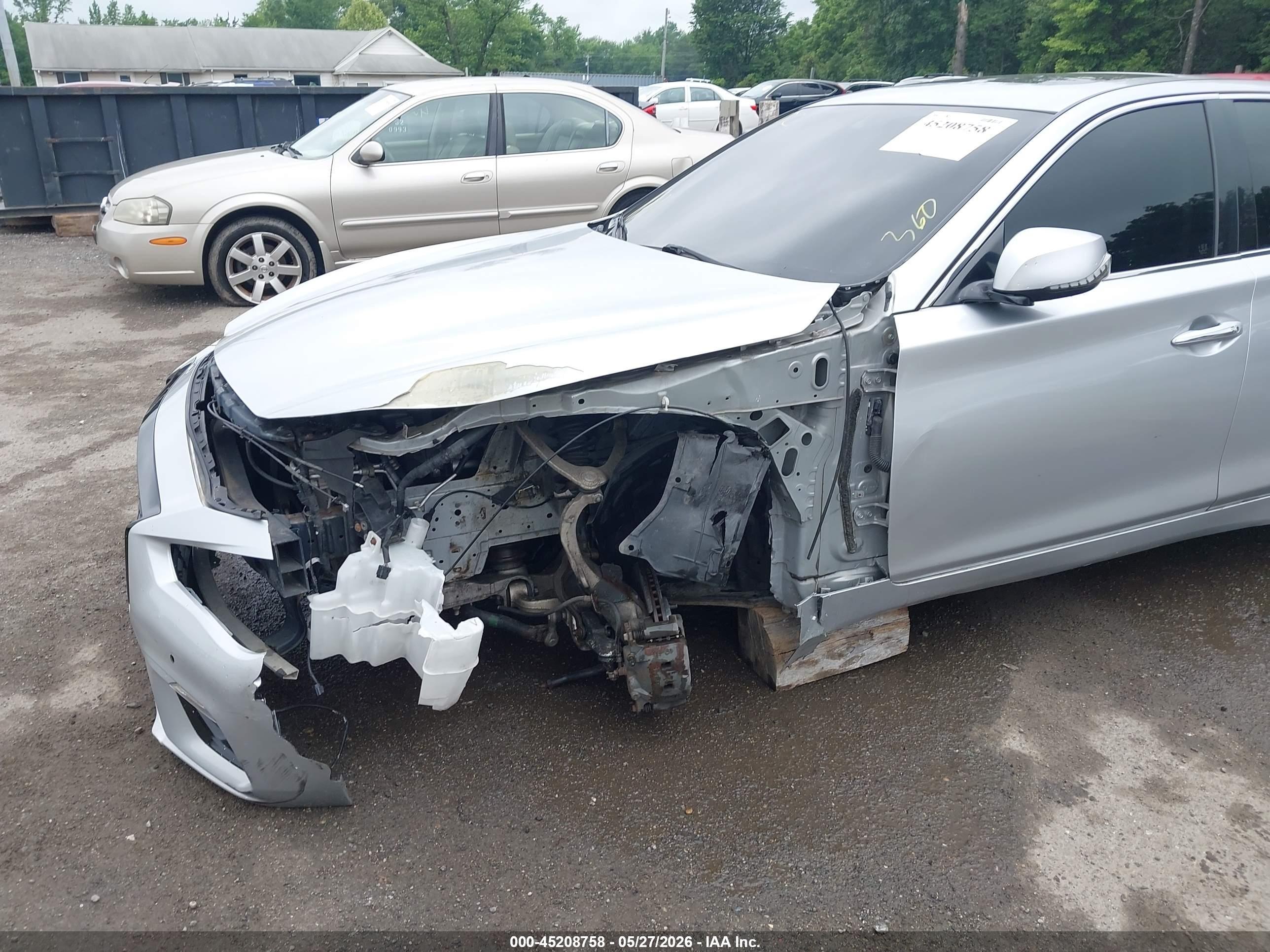 2015 Infiniti Q50 Premium Silver vin: JN1BV7AR3FM416371