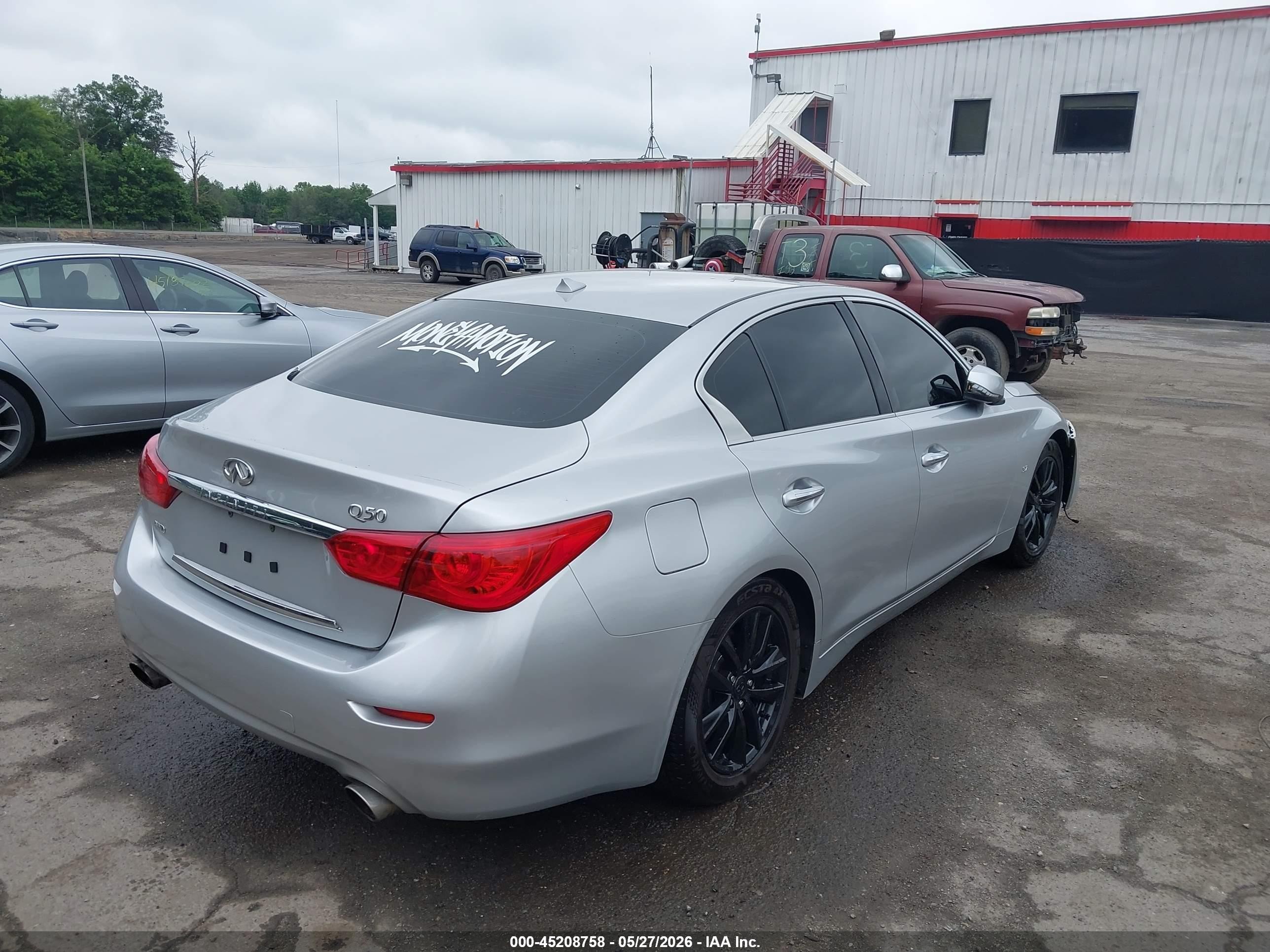 2015 Infiniti Q50 Premium Silver vin: JN1BV7AR3FM416371