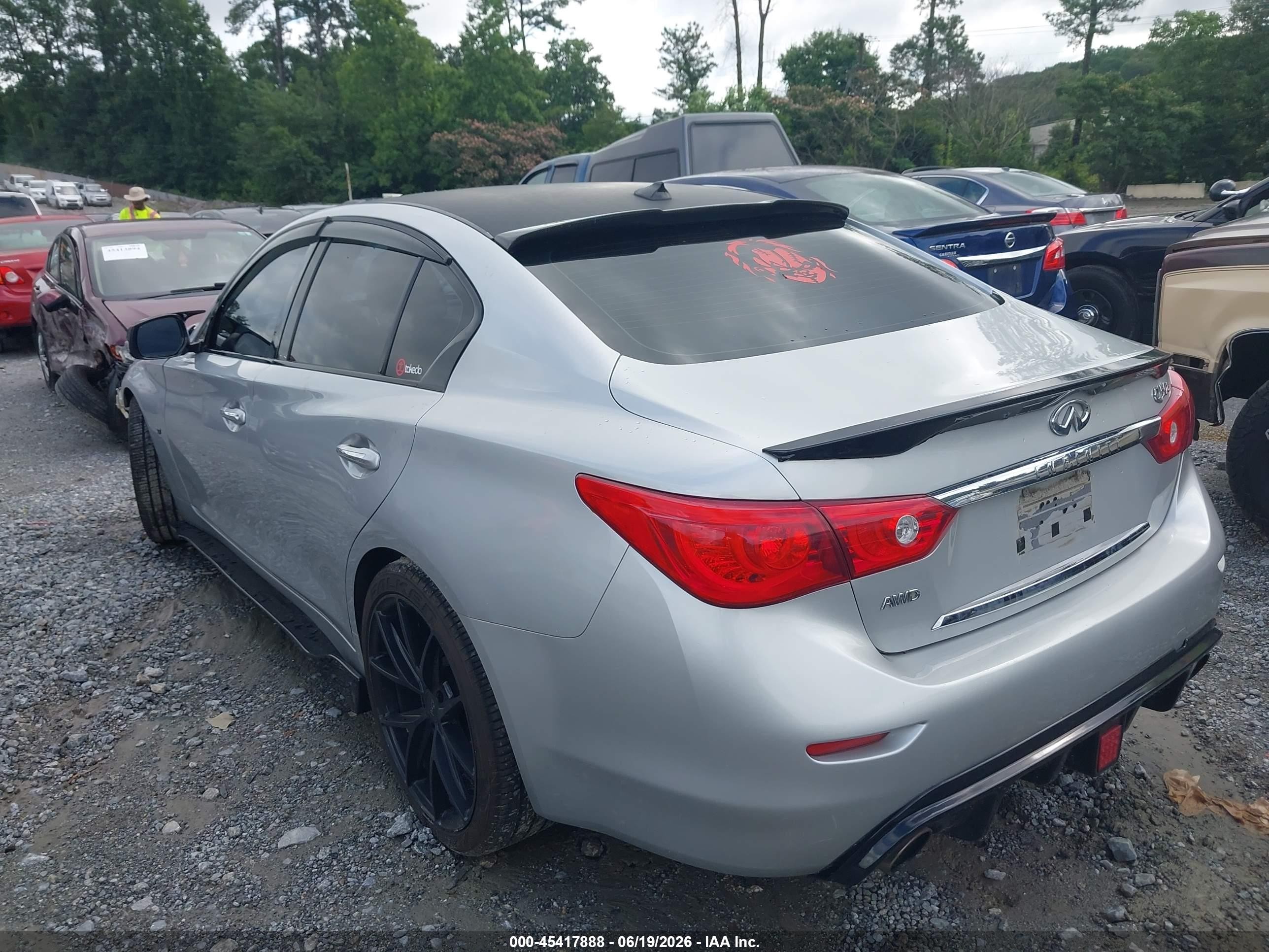 2015 Infiniti Q50   Silver vin: JN1BV7AR3FM420405