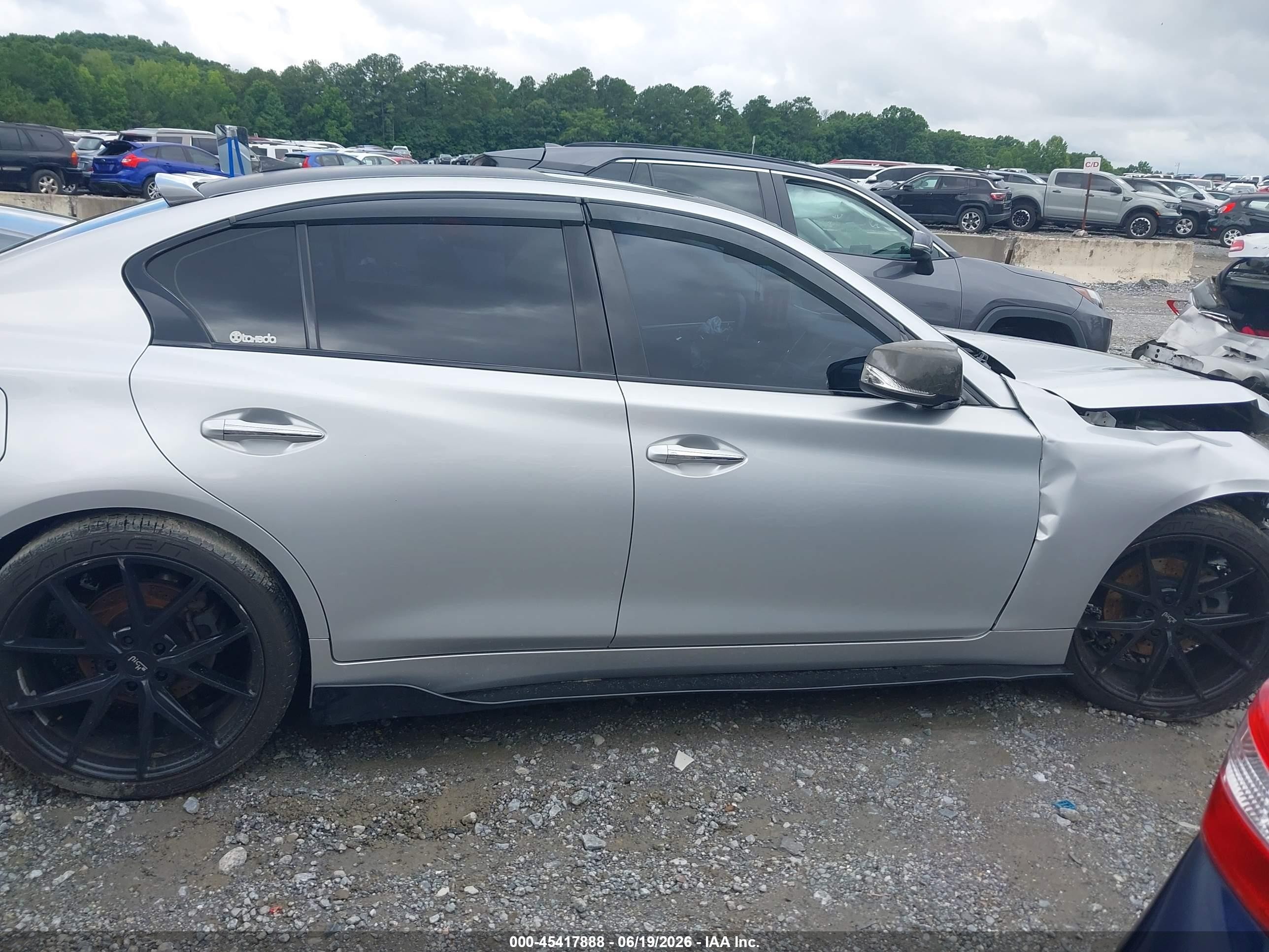 2015 Infiniti Q50   Silver vin: JN1BV7AR3FM420405