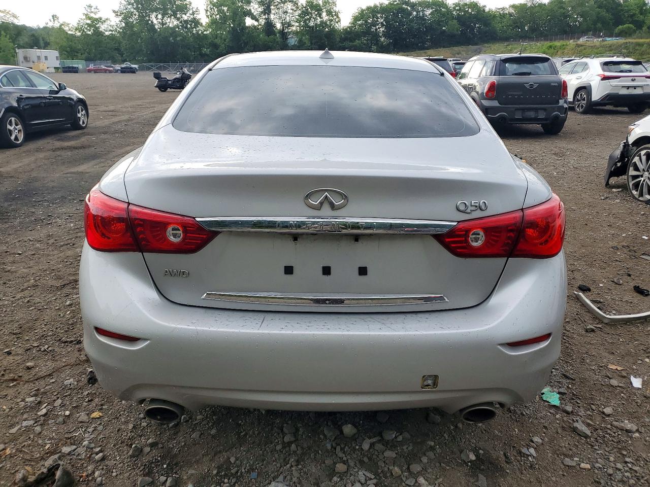 2015 Infiniti Q50 Premium Silver vin: JN1BV7AR3FM421327